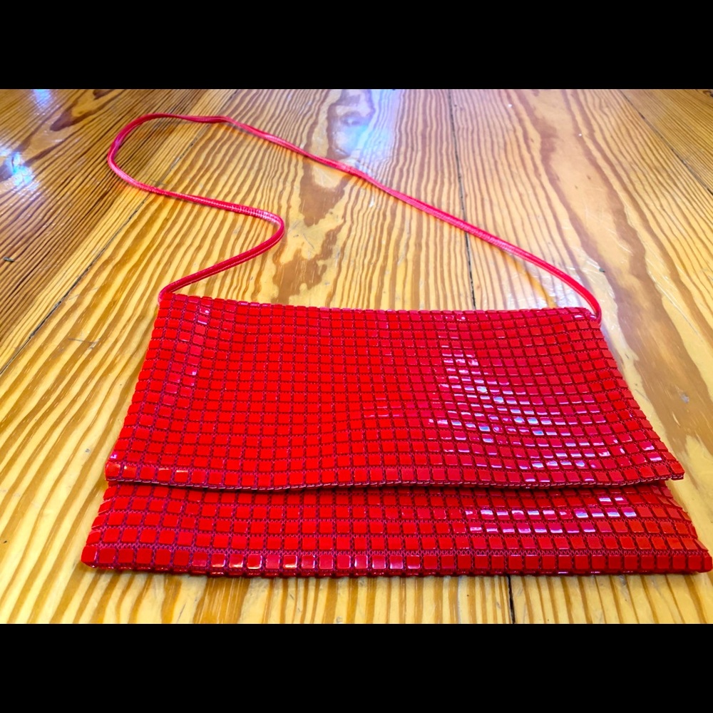 Fun Retro Purse! - Picture 2 of 4